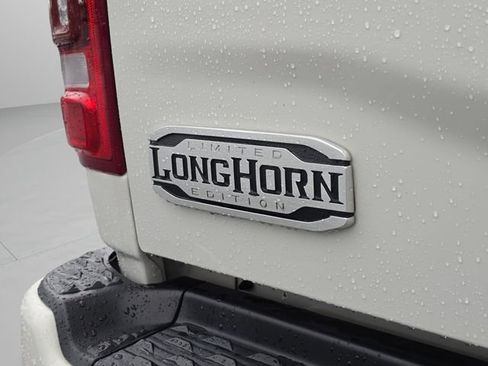 Used 2022 RAM 3500 Limited AWD/4WD image 16