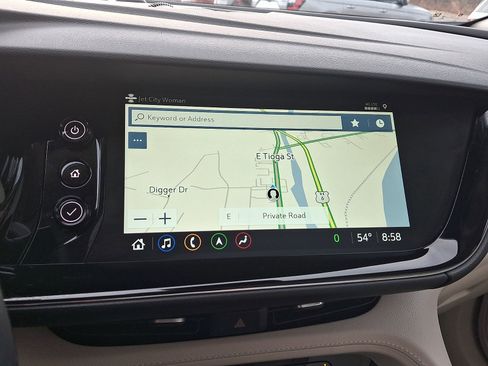 Used 2023 Buick Envision Avenir image 17