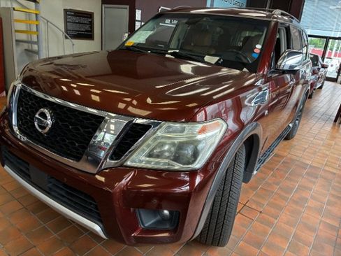 Used 2017 Nissan Armada Platinum w/ Interior Lighting Package RWD image 8