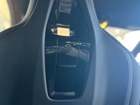 New 2026 BMW iX xDrive45 image 22