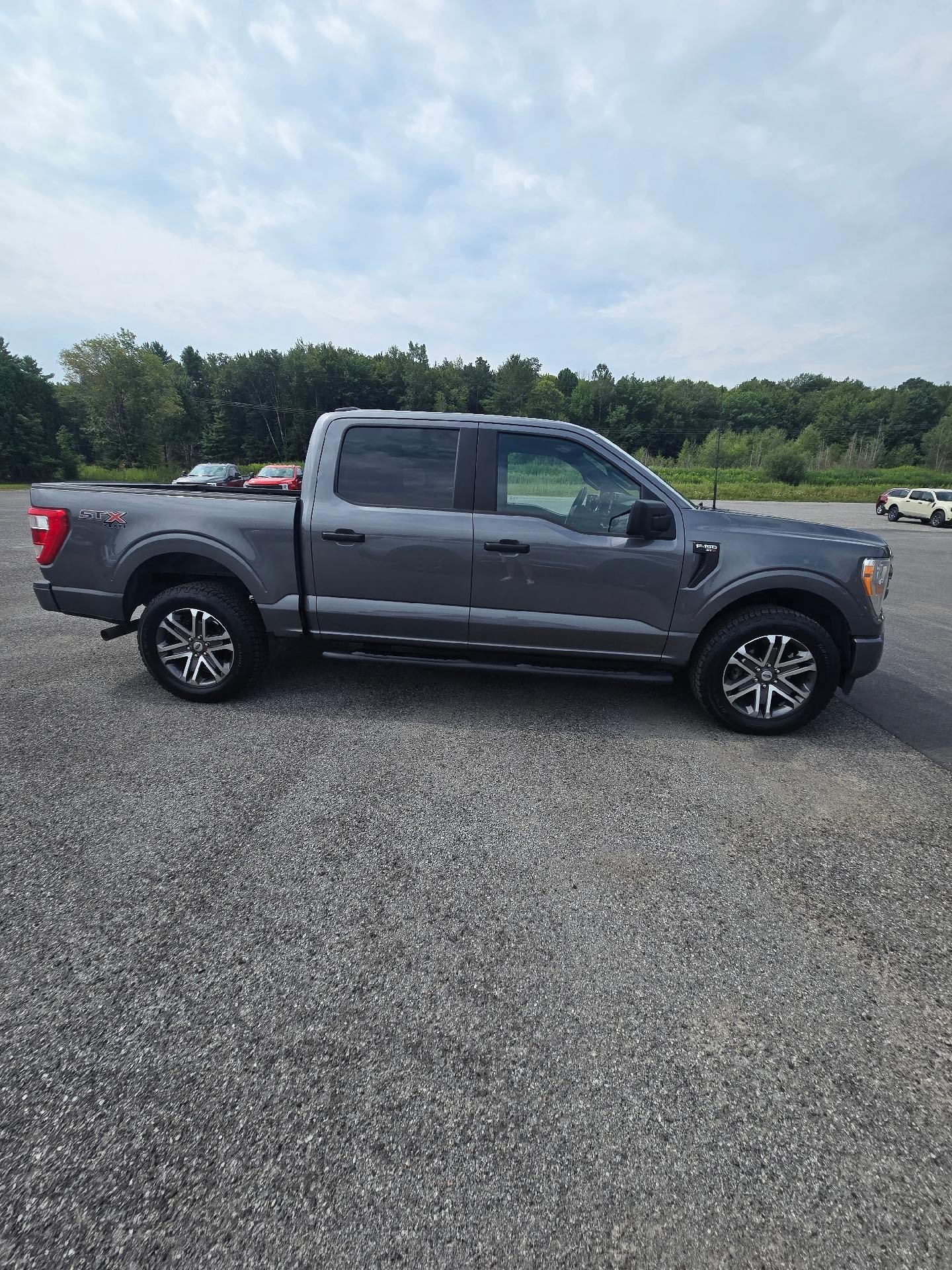 Used 2022 Ford F150 XL w/ STX Appearance Package AWD/4WD image 10