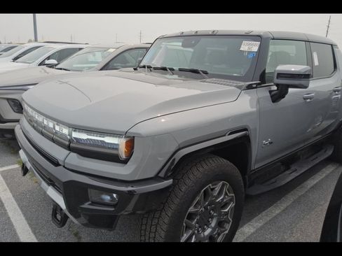 Used 2025 GMC Hummer EV 3X AWD/4WD image 3