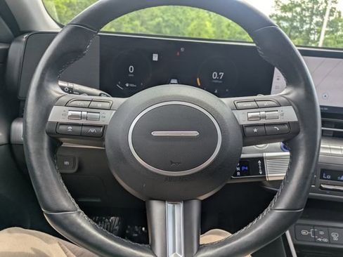 Used 2024 Hyundai Kona Limited AWD/4WD image 20