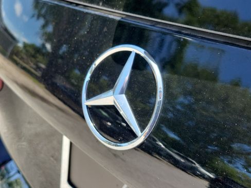 Used 2026 Mercedes-Benz GLB 250 image 31