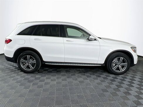 Certified 2020 Mercedes-Benz GLC 300 4MATIC image 7