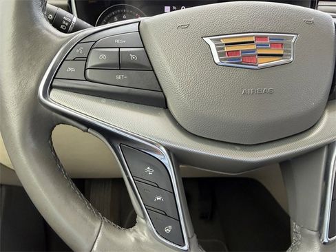 Used 2021 Cadillac XT5 Premium Luxury image 27
