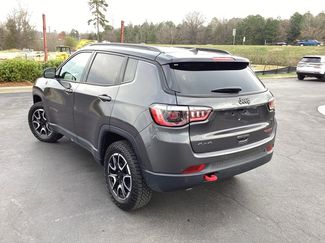 Used 2024 Jeep Compass Trailhawk video 2