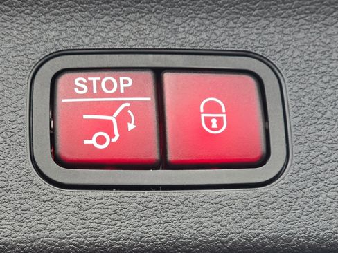 Used 2024 Mercedes-Benz GLS 450 GLS 450 image 27