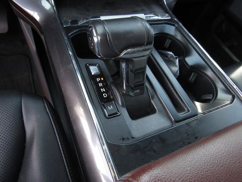 Used 2023 Ford F150 Lariat image 19