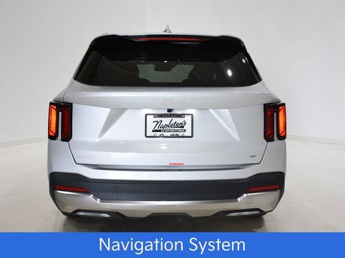 New 2025 Kia Sorento EX image 5