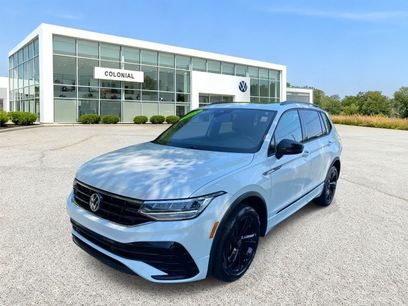Used 2023 Volkswagen Tiguan SE R-Line