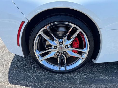 Used 2017 Chevrolet Corvette Stingray Coupe RWD image 29