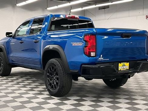 Used 2024 Chevrolet Colorado Trail Boss w/ Advanced Trailering Package AWD/4WD image 2