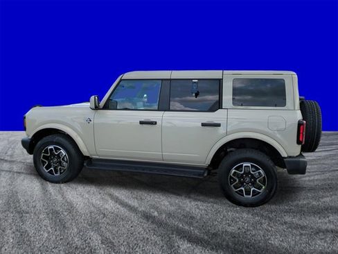 New 2026 Ford Bronco Outer Banks AWD/4WD image 7