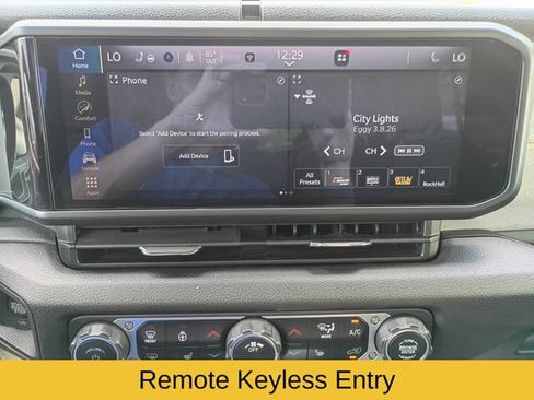 Used 2024 Jeep Wrangler Unlimited Sport AWD/4WD image 15