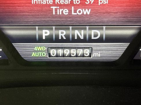 Used 2024 RAM 1500 Lone Star image 6