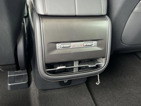 New 2026 Lincoln Nautilus Premier w/ Equipment Group 102A AWD/4WD image 27