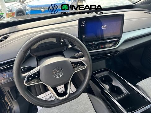 Used 2023 Volkswagen ID.4 Pro AWD/4WD image 8
