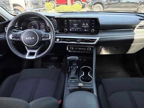 Used 2023 Kia K5 LXS image 28