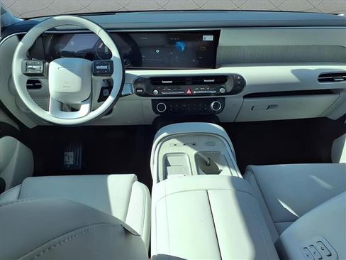 Used 2026 Hyundai Palisade Calligraphy image 13