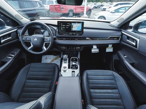 New 2026 Mitsubishi Outlander Trail Edition image 39