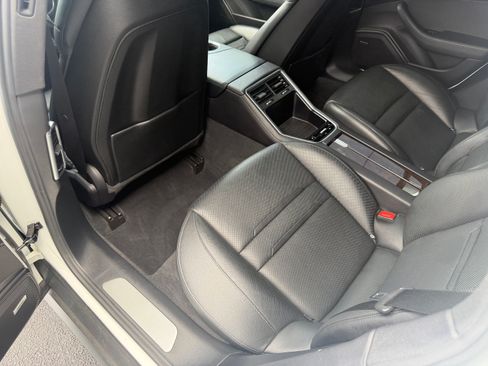 Certified 2018 Porsche Panamera 4 AWD/4WD image 14