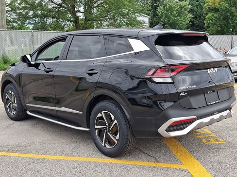 Certified 2023 Kia Sportage LX AWD/4WD image 4