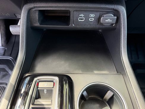 Used 2024 Honda Pilot Sport image 26