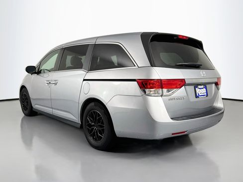 Used 2017 Honda Odyssey EX image 7