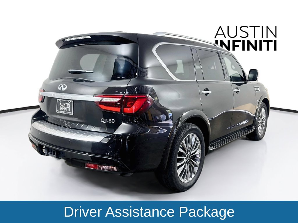 Used 2018 INFINITI QX80 4WD w/ Driver Assistance Package image 8