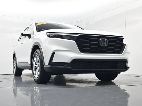 Used 2023 Honda CR-V LX image 33