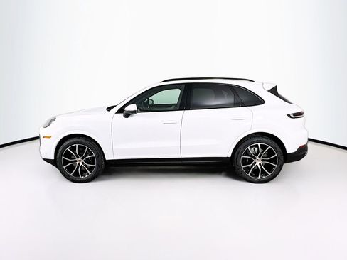 New 2026 Porsche Cayenne image 2