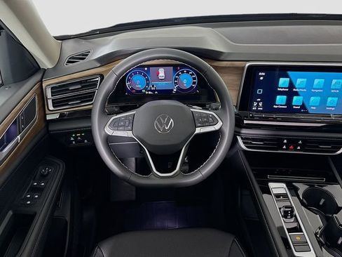 New 2026 Volkswagen Atlas SE image 23