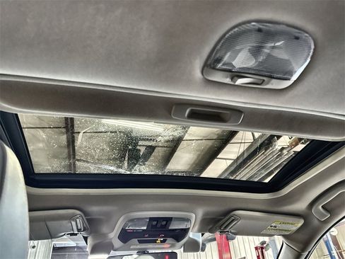 Used 2021 Subaru Crosstrek 2.5i Limited w/ Moonroof Package 2 image 26