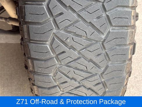 Used 2020 Chevrolet Silverado 1500 LT w/ Texas Edition image 5