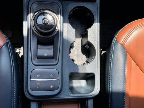 Used 2022 Ford Maverick Lariat FWD image 37