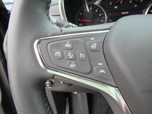 Used 2021 Chevrolet Equinox Premier image 24