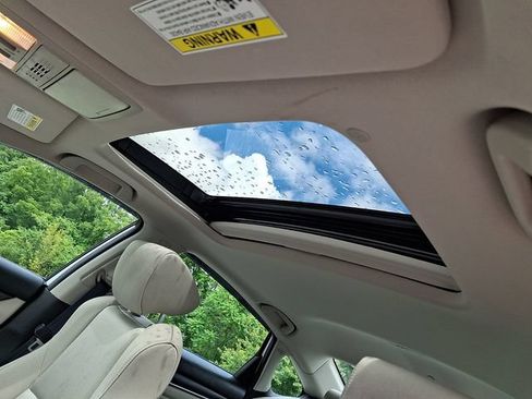 Used 2020 Honda Accord EX image 16