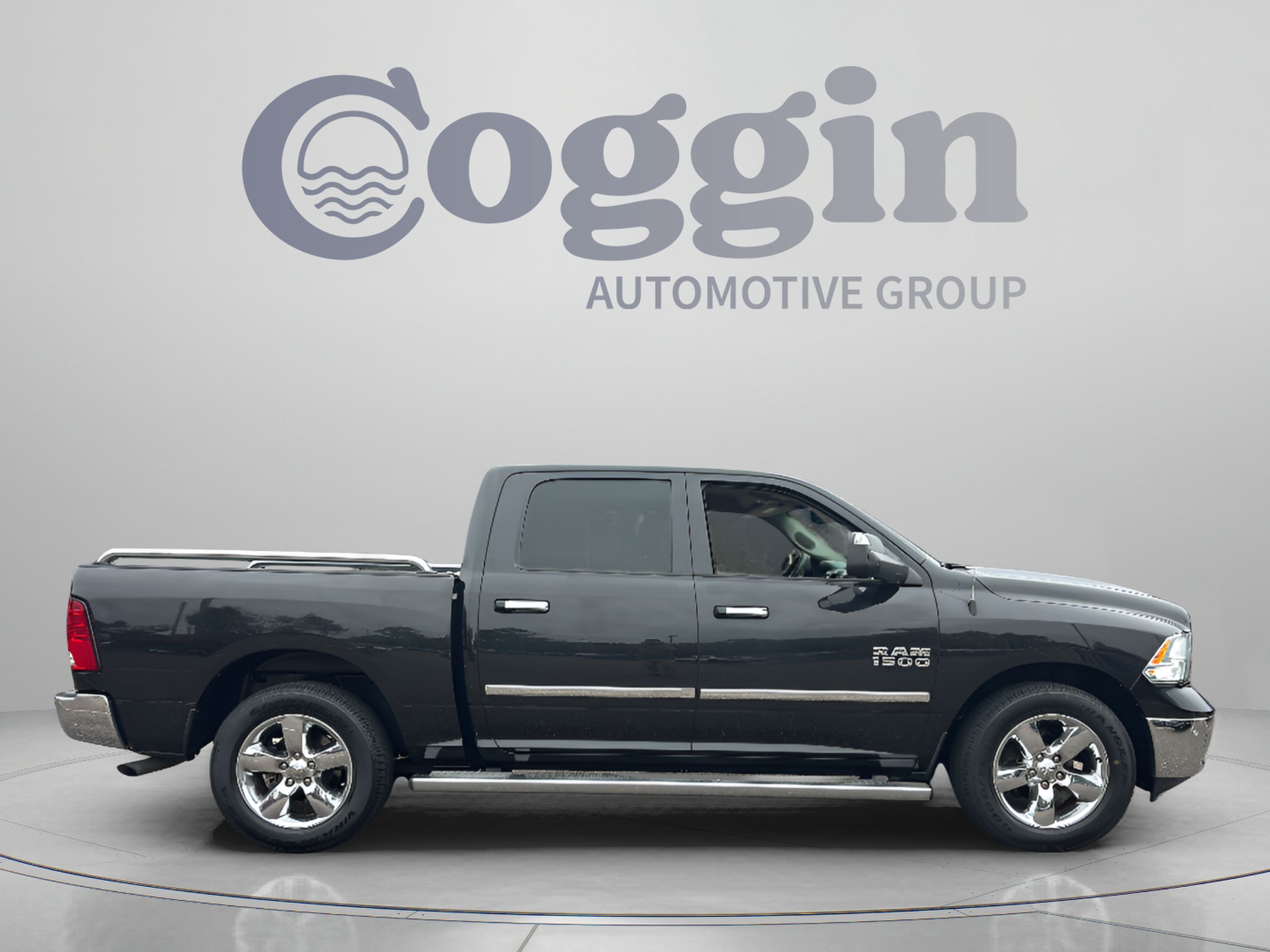 Used 2015 RAM 1500 Lone Star RWD image 6