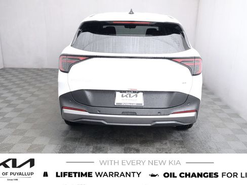 New 2026 Kia Sportage LX w/ LX Convenience Package AWD/4WD image 6
