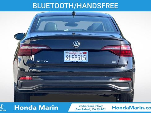 Used 2024 Volkswagen Jetta SE FWD image 5