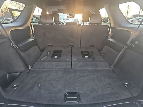 Used 2023 Dodge Durango GT image 29
