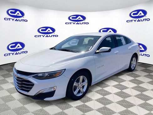 Used 2023 Chevrolet Malibu LS w/ Driver Confidence Package FWD image 7