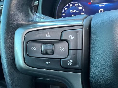 Used 2022 Chevrolet Tahoe Z71 w/ Luxury Package AWD/4WD image 37