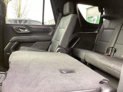 Used 2023 Chevrolet Tahoe RST image 6