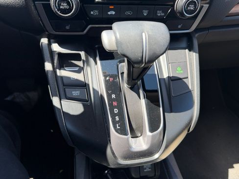 Used 2018 Honda CR-V Touring image 12