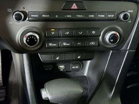Used 2022 Kia Sportage Nightfall Edition AWD/4WD image 8