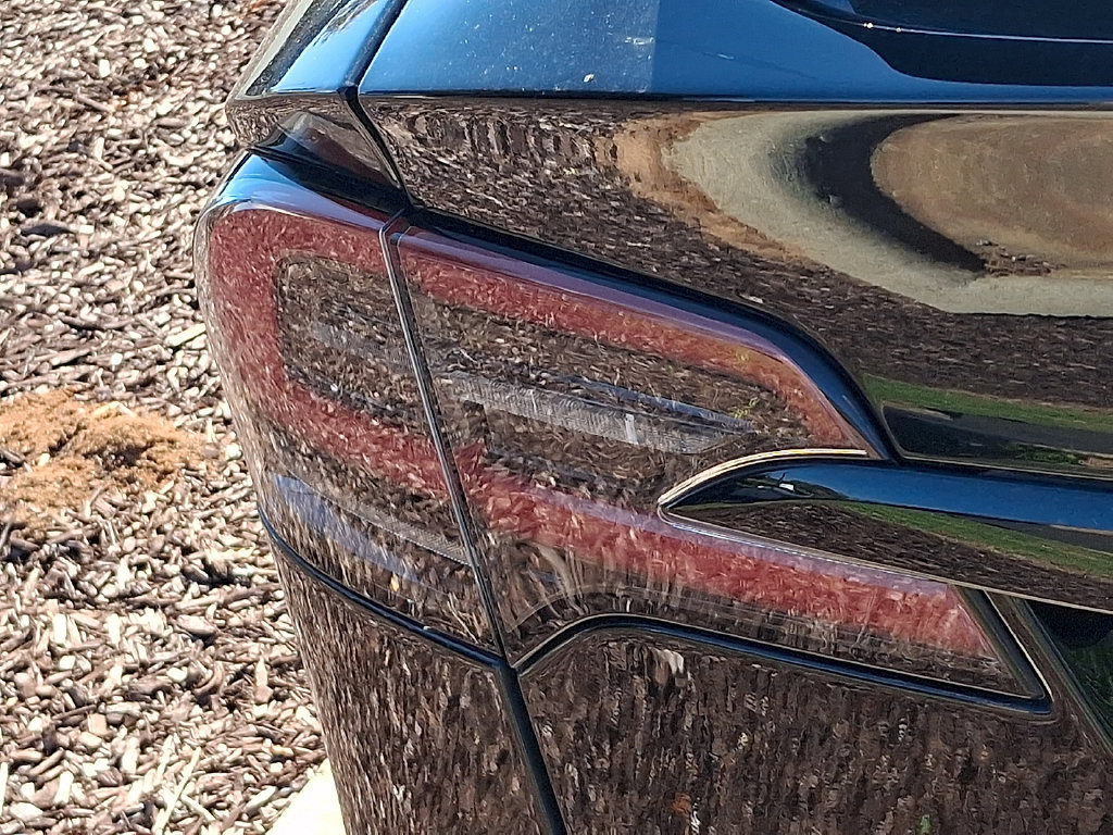 Used 2025 Tesla Model X AWD/4WD image 6