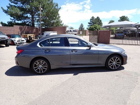 Used 2019 BMW 330i xDrive Sedan w/ Premium Package AWD/4WD image 5
