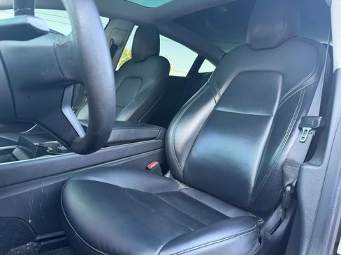 Used 2020 Tesla Model 3 Standard Range Plus RWD image 10
